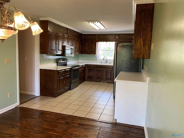 766 Key Turney Road, Falkville, AL 35622