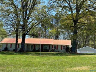 766 Key Turney Road, Falkville, AL 35622