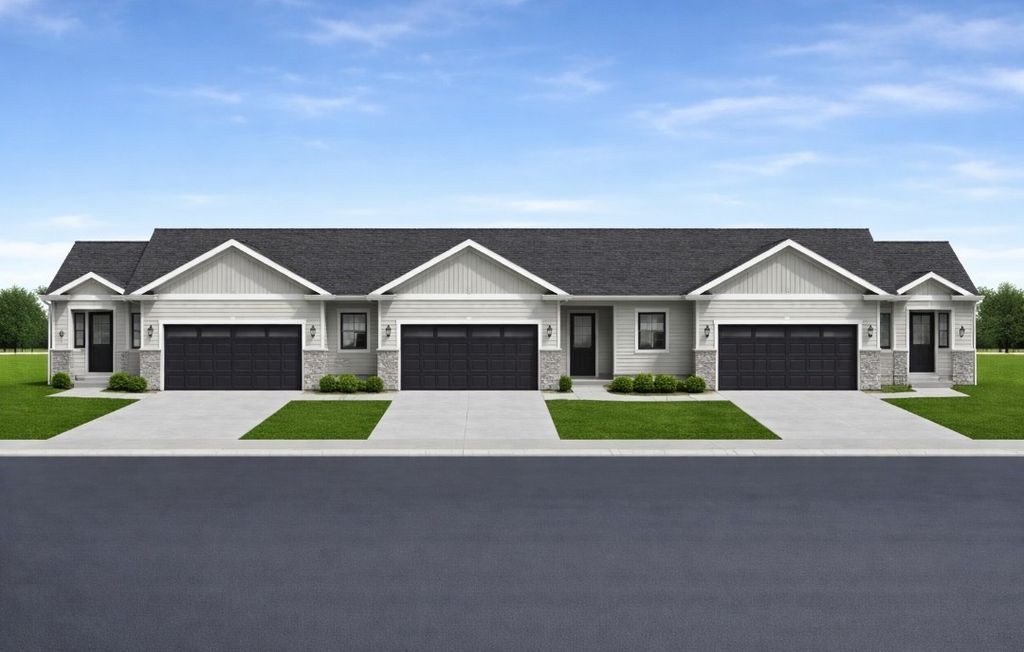 569 Meadow Oak Circle, Fairfax, IA 52228
