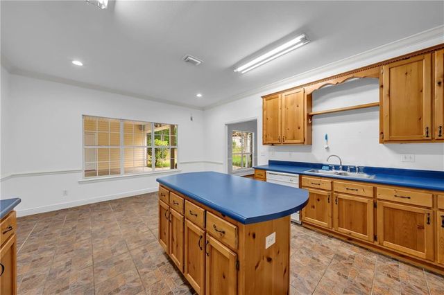 14960 Howells Ferry Road, Wilmer, AL 36587
