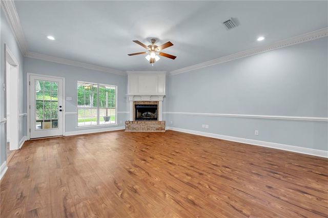 14960 Howells Ferry Road, Wilmer, AL 36587