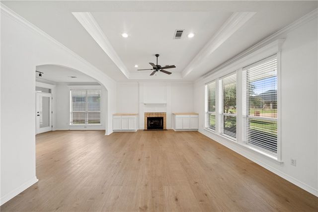 8426 Alison Avenue NW, College Station, TX 77845