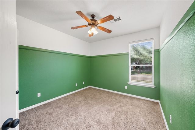 8426 Alison Avenue NW, College Station, TX 77845