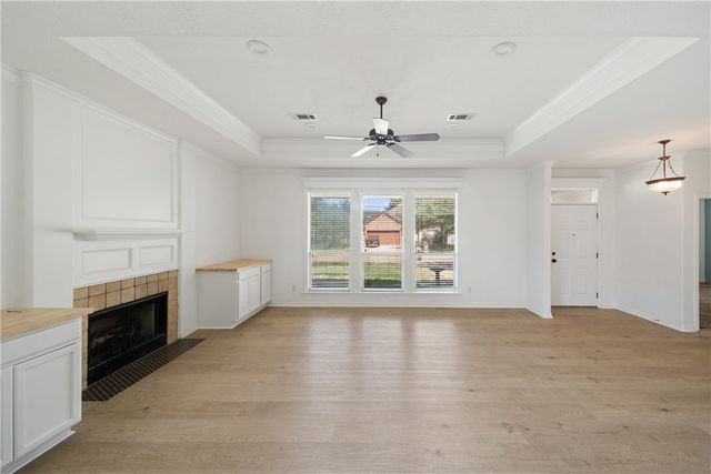 8426 Alison Avenue NW, College Station, TX 77845