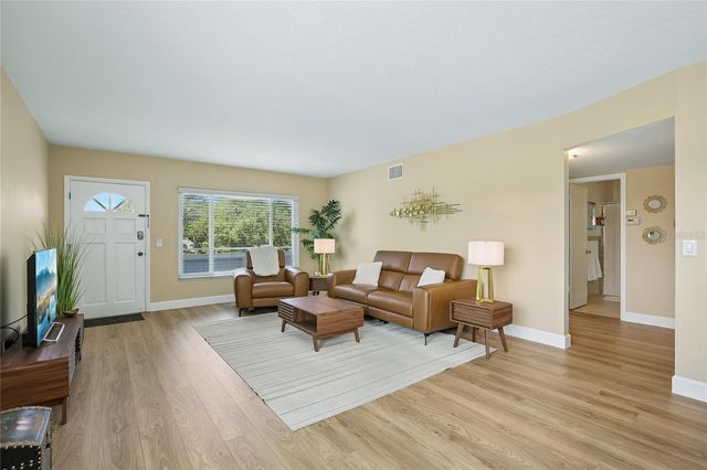 2380 WORLD PARKWAY BOULEVARD 40, Clearwater, FL 33763