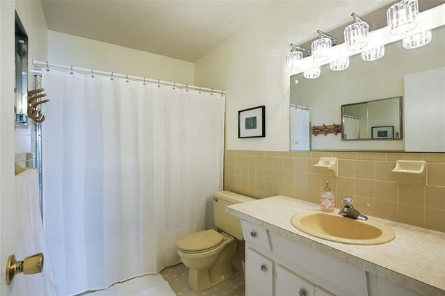 2380 WORLD PARKWAY BOULEVARD 40, Clearwater, FL 33763