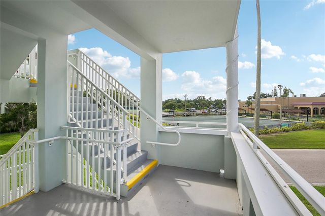 2380 WORLD PARKWAY BOULEVARD 40, Clearwater, FL 33763