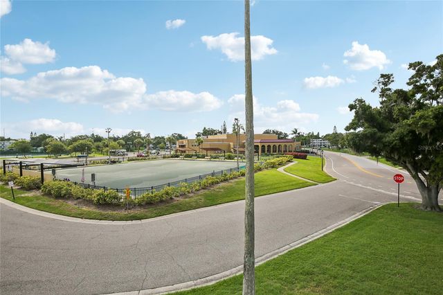 2380 WORLD PARKWAY BOULEVARD 40, Clearwater, FL 33763
