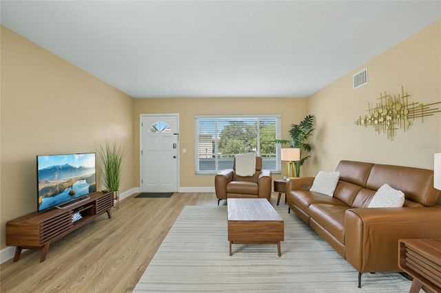 2380 WORLD PARKWAY BOULEVARD 40, Clearwater, FL 33763