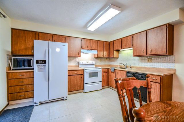 8745 Washington Colony Drive, Washington Twp, OH 45458