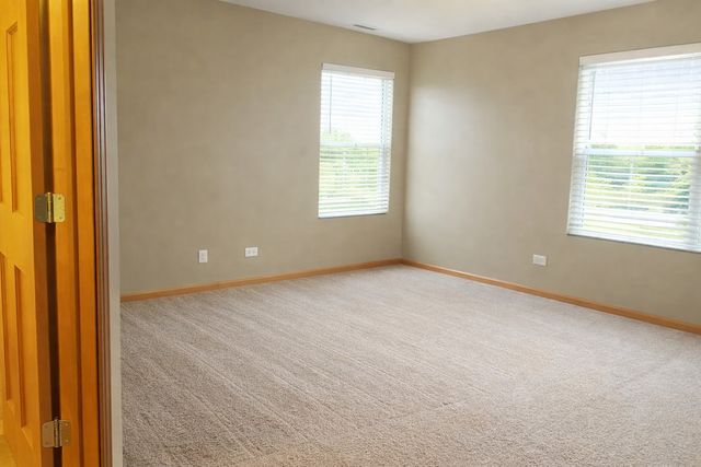 1447 MILLBROOK Drive, Algonquin, IL 60102