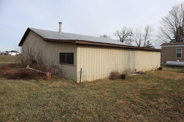 9616 Washington New Marti Road SE, Washington Court House, OH 43160