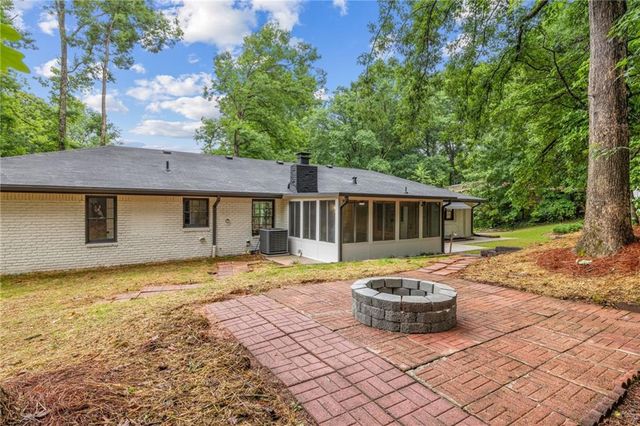 732 Dukehart Court, Stone Mountain, GA 30083