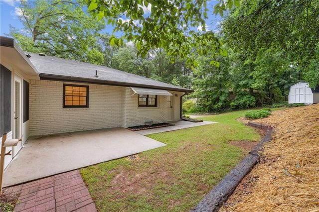 732 Dukehart Court, Stone Mountain, GA 30083