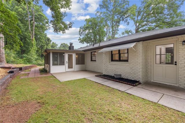 732 Dukehart Court, Stone Mountain, GA 30083