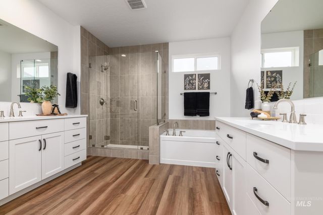 4668 E Pondera Dr, Nampa, ID 83687