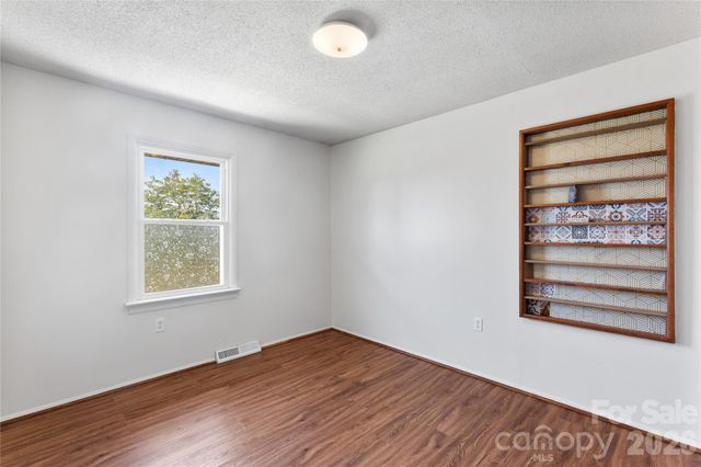 335 Yachtsman Drive, Salisbury, NC 28146