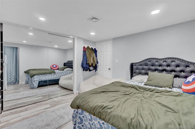 26 Hilbert Street, Hempstead, NY 11550