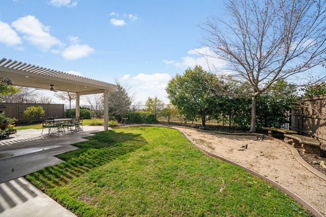 8004 Damico Dr, El Dorado Hills, CA 95762