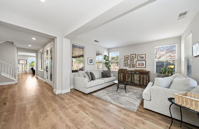 8004 Damico Dr, El Dorado Hills, CA 95762