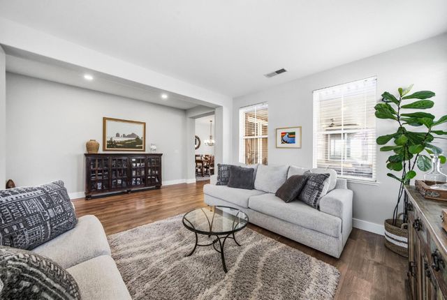 8004 Damico Dr, El Dorado Hills, CA 95762