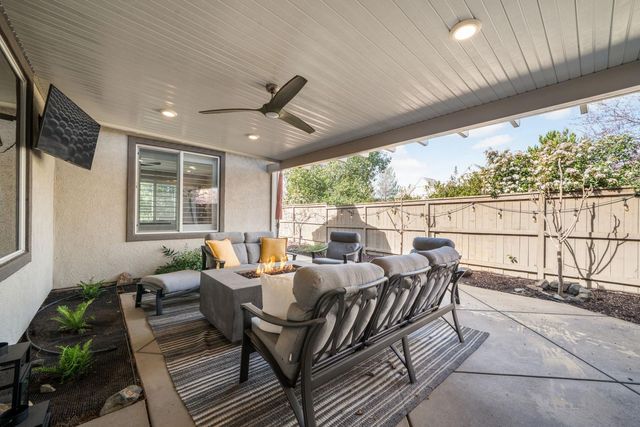 8004 Damico Dr, El Dorado Hills, CA 95762