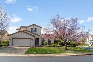 8004 Damico Dr, El Dorado Hills, CA 95762