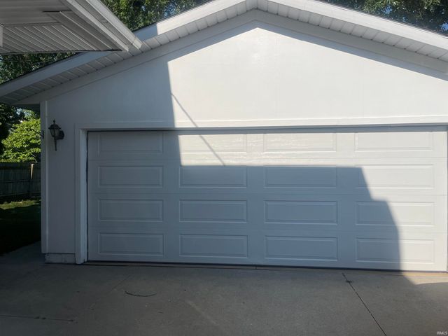 165 Gage Ave. Avenue, Elkhart, IN 46516