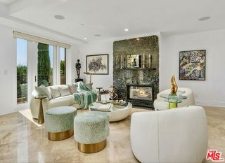 137 S Spalding Drive 401, Beverly Hills, CA 90212