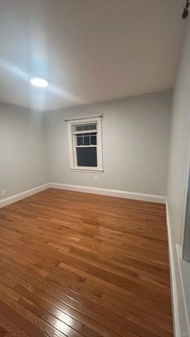 25 Merrymount Ave 1, Quincy, MA 02170