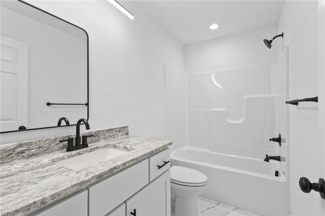 2590 Waverly Way, Norfolk, VA 23504
