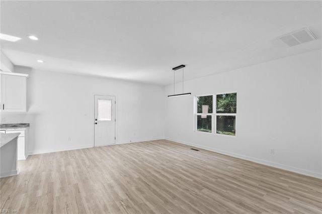 2590 Waverly Way, Norfolk, VA 23504