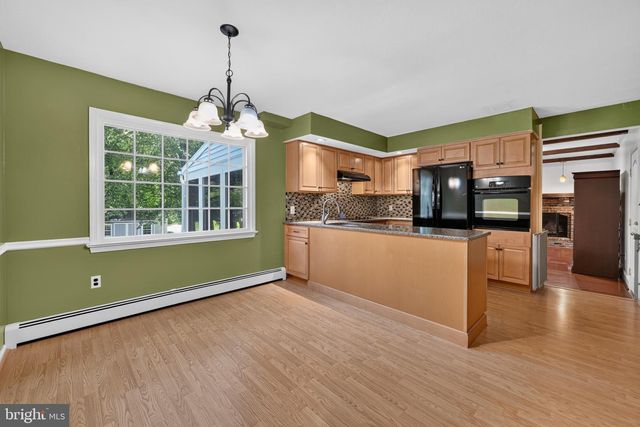 22 BEECHWOOD LN, Yardley, PA 19067
