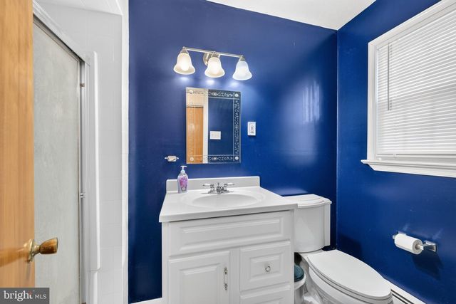 22 BEECHWOOD LN, Yardley, PA 19067
