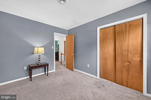 22 BEECHWOOD LN, Yardley, PA 19067