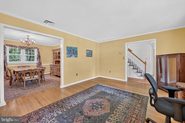 22 BEECHWOOD LN, Yardley, PA 19067