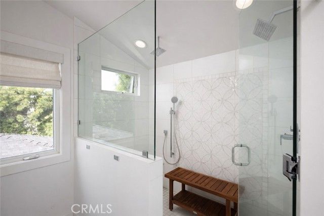 519 Signal Road, Newport Beach, CA 92663