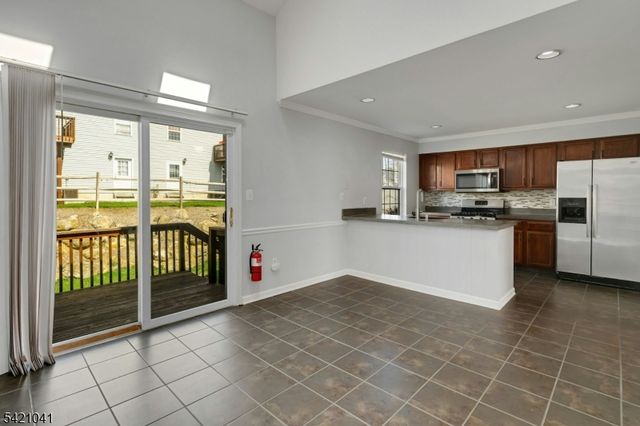 191 Kemper Ct, Independence Twp., NJ 07840