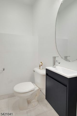 191 Kemper Ct, Independence Twp., NJ 07840