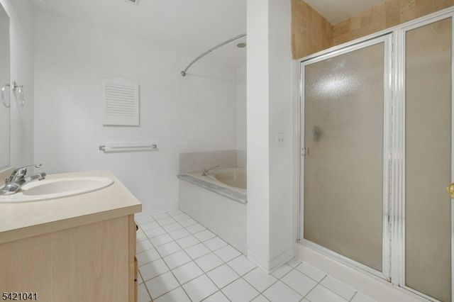 191 Kemper Ct, Independence Twp., NJ 07840