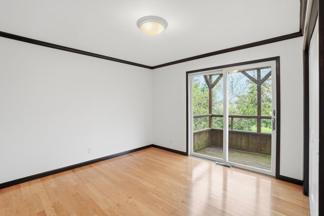2224 Robinhood Boulevard, Schererville, IN 46375