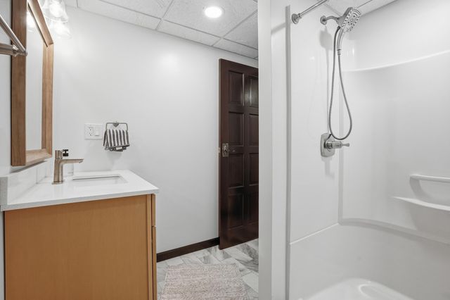 2224 Robinhood Boulevard, Schererville, IN 46375