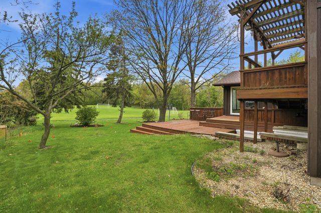 2224 Robinhood Boulevard, Schererville, IN 46375