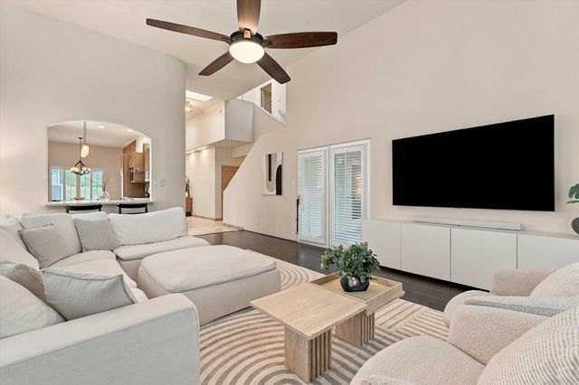 12705 Sandia Ridge Place NE, Albuquerque, NM 87111