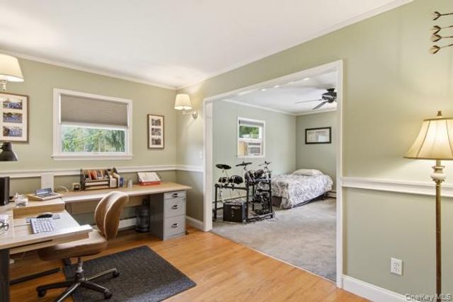 60 Hawthorne Street, Selden, NY 11784