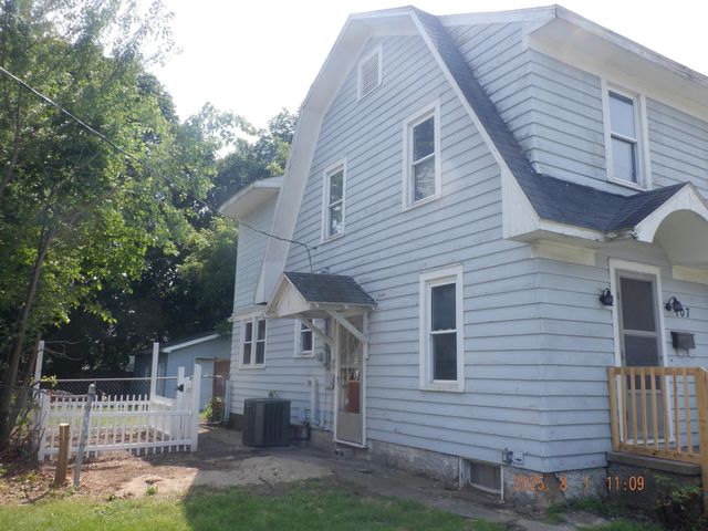 107 N Lakeview Avenue, Sturgis City, MI 49091