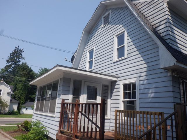 107 N Lakeview Avenue, Sturgis City, MI 49091