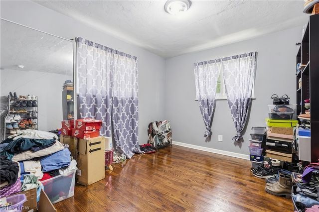 10717 Penfield Avenue, Garfield Heights, OH 44125