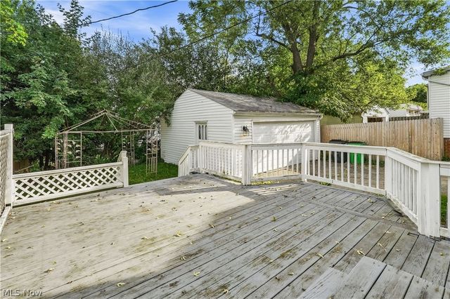 10717 Penfield Avenue, Garfield Heights, OH 44125