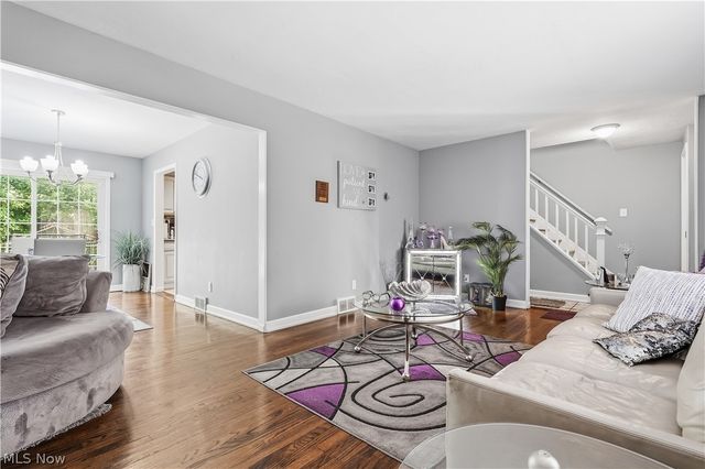 10717 Penfield Avenue, Garfield Heights, OH 44125